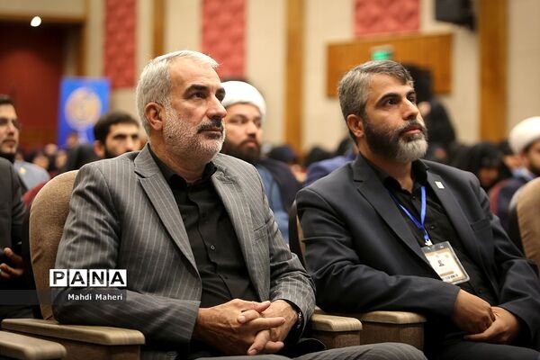 اختتامیه چهاردهمین کنگره اتحادیه انجمن‌های اسلامی دانش‌آموزان دختر