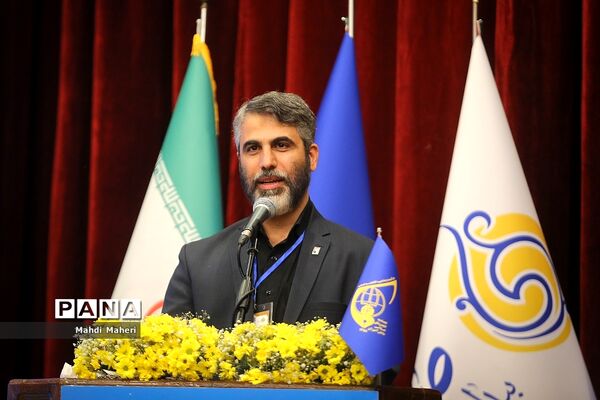 اختتامیه چهاردهمین کنگره اتحادیه انجمن‌های اسلامی دانش‌آموزان پسر
