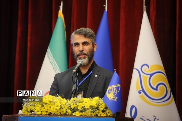 اختتامیه چهاردهمین کنگره اتحادیه انجمن‌های اسلامی دانش‌آموزان پسر
