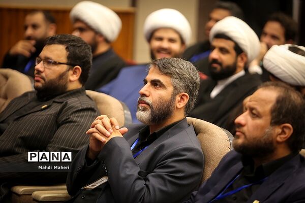 اختتامیه چهاردهمین کنگره اتحادیه انجمن‌های اسلامی دانش‌آموزان پسر