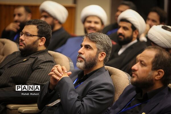 اختتامیه چهاردهمین کنگره اتحادیه انجمن‌های اسلامی دانش‌آموزان پسر