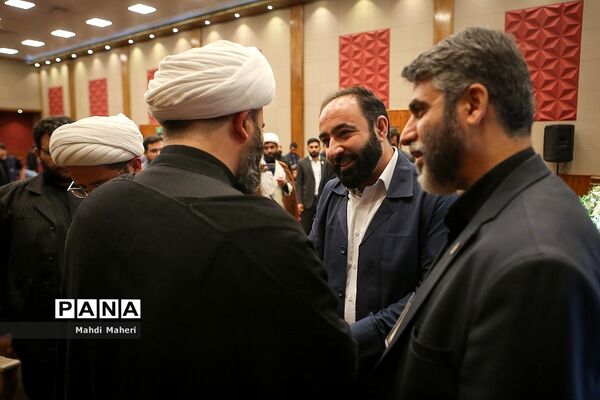اختتامیه چهاردهمین کنگره اتحادیه انجمن‌های اسلامی دانش‌آموزان پسر