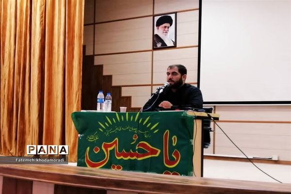 برگزاری دوره آموزشی ویژه مسئولان اجتماعی حوزه‌ها و پایگاه‌های محلات توسط معاونت اجتماعی سپاه ثارالله‌