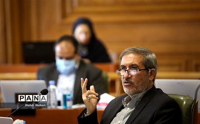 شهرداری تهران از حکم متروپل عبرت بگیرد