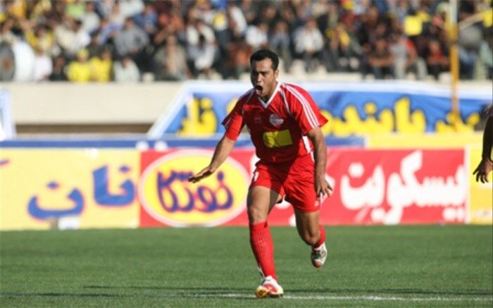 ابراهیم اسدی‌: داور مسابقه پنجمین کلین شیت پرسپولیس و بیرانوند را خراب کرد
