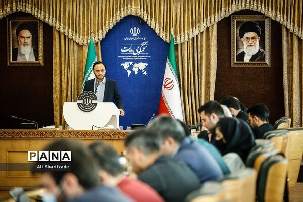 نشست خبری سخنگوی دولت