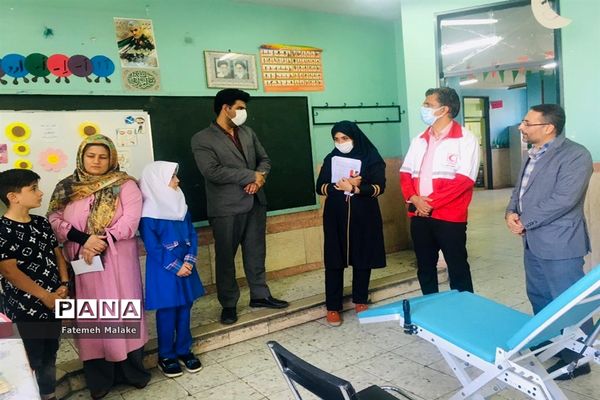 اجرای طرح جهادی پزشکی و پیراپزشکی در دبستان حضرت صدیقه ملارد