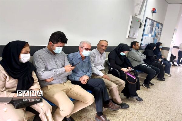 برگزاری میز خدمت سرپرست اداره کل آموزش و پرورش استان مازندران در شهرستان چالوس