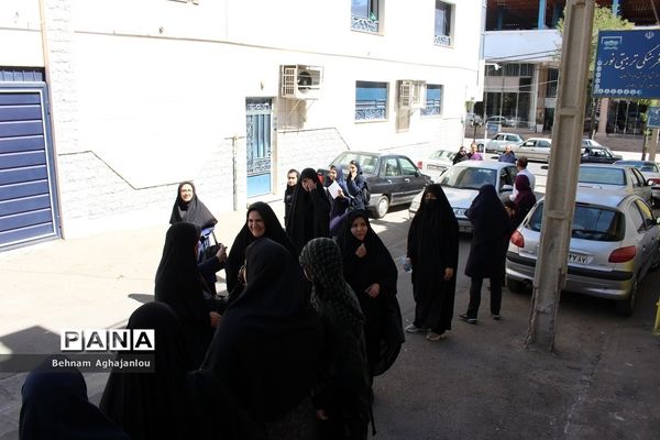 بازگشت دانش‌آموزان عضو سازمان دانش‌آموزی استان زنجان از اردوی قطبی دختران