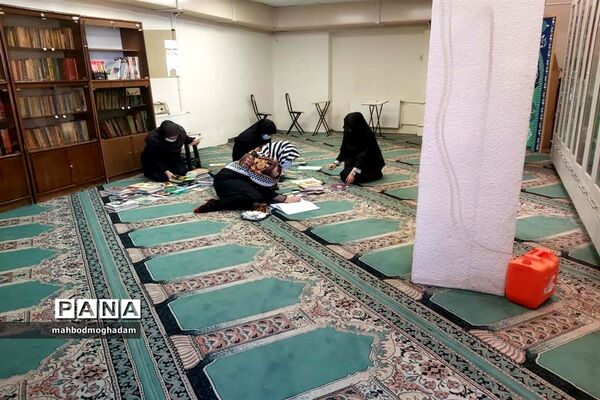 حضور فعال شورای دانش‌آموزی دبیرستان شهیده قزوینی منطقه ۱۳ در پروژه مهر