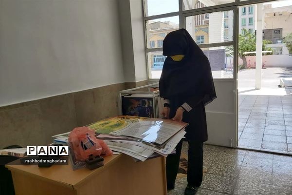 حضور فعال شورای دانش‌آموزی دبیرستان شهیده قزوینی منطقه ۱۳ در پروژه مهر