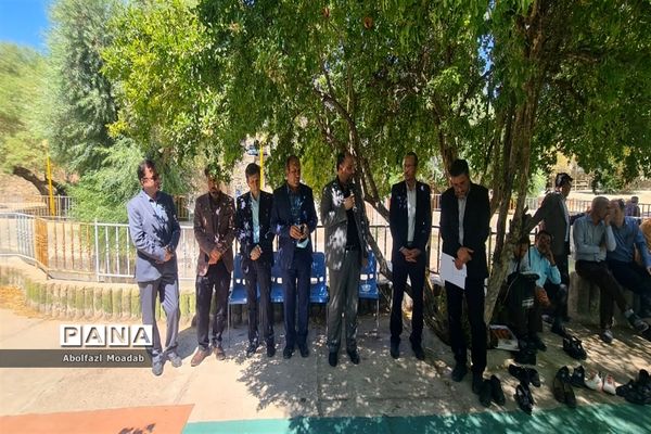 تجلیل از بهورزان نمونه کاشمری