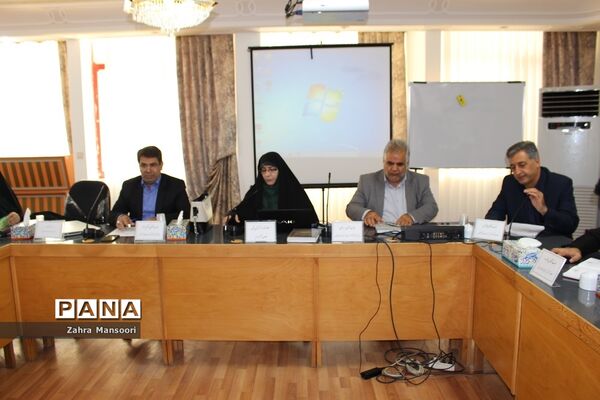 گردهمایی معاونان آموزش ابتدایی قطب شمال‌غرب کشور در زنجان