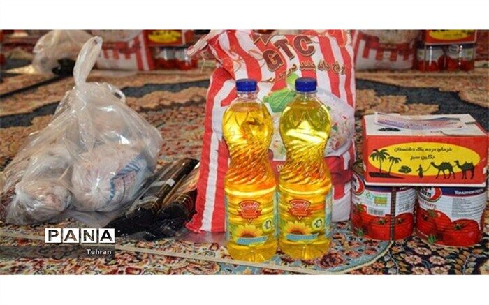 اجرای پویش کمک‌های مومنانه توسط دبیرستان شهید عاشوری منطقه ۱۴