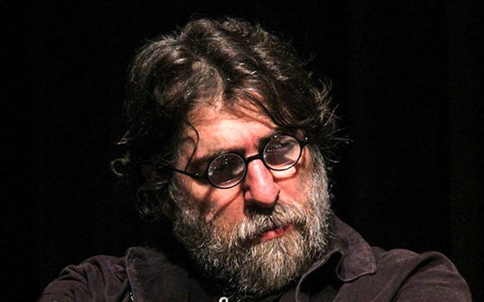 هشتمین همکاری فردین خلعتبری با محمد رحمانیان در نمایش «اتاق محترم»