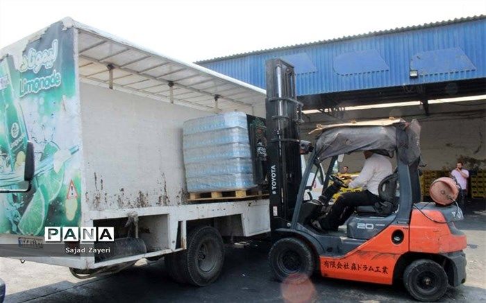 تامین۱۰۰ هزار بطری  آب معدنی برای مواکب حسینی آموزش و پرورش و سازمان دانش‌آموزی