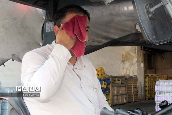 تامین ۱۰۰هزار بطری آب معدنی برای مواکب اربعین حسینی در شلمچه و چزابه