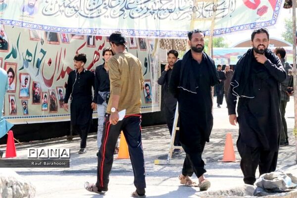 پذیرایی از زائران پاکستانی اربعین در مجتمع ورزشی شهید بهشتی زاهدان