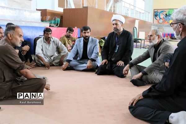 پذیرایی از زائران پاکستانی اربعین در مجتمع ورزشی شهید بهشتی زاهدان
