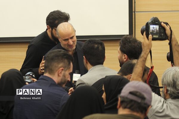 نشست خبری رئیس فدراسیون فوتبال