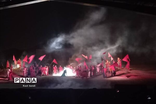 بازدید نمازگزاران نوجوان مسجد جامع جعفریه منطقه ۱۳ از نمایش تنهاتر از مسیح