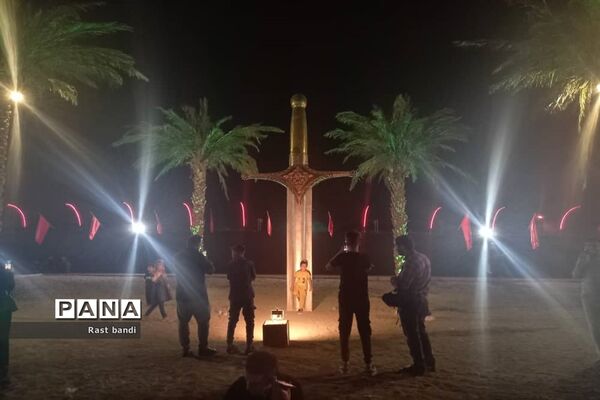 بازدید نمازگزاران نوجوان مسجد جامع جعفریه منطقه ۱۳ از نمایش تنهاتر از مسیح