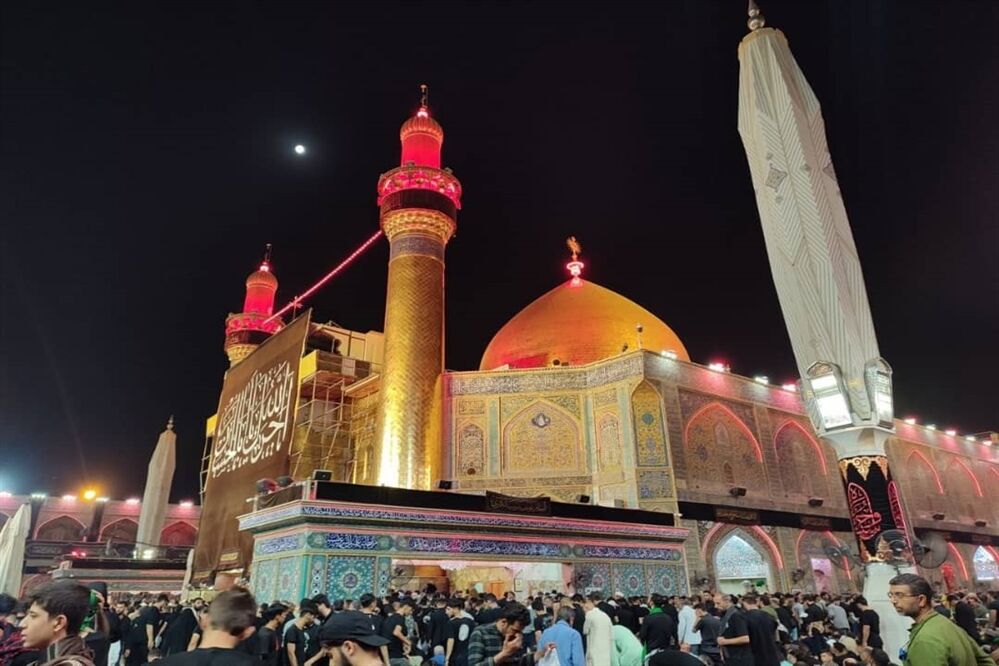 حال و هوای  حرم امیرالمومنین علی(ع) در شب‌های حضور زائزین
