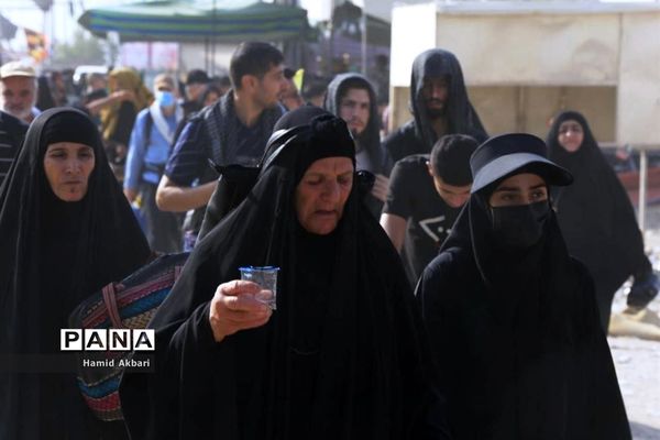 میزبانی مرز تمرچین از زائران اربعین