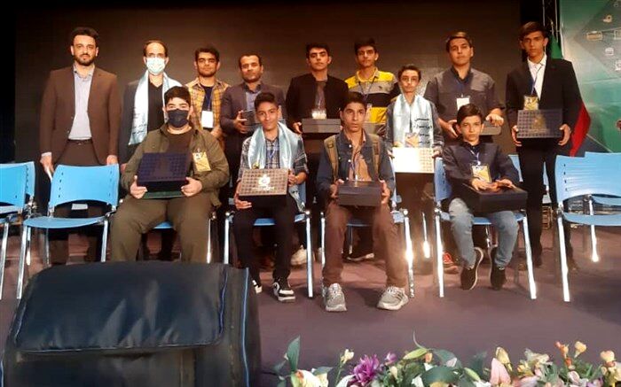 کسب جایگاه برتر کشوری در هشتمین جشنواره نوجوان خوارزمی
