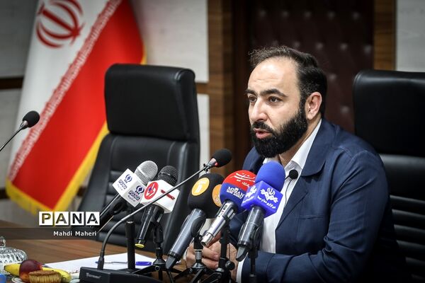 نشست خبری قائم مقام سازمان دانش‌آموزی با موضوع «موکب فرزندان حاج قاسم»