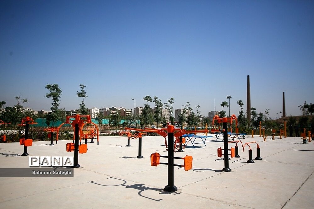 افتتاح فاز یک بوستان ایرانیان