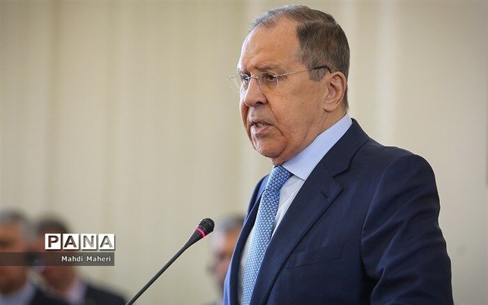 لاوروف: نیازی نیست به آمریکایی‌ها برای گرفتن ویزا یادآوری کنیم