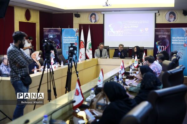 نشست خبری بیست و دومین کنگره بین‌المللی تازه‌های قلب و عروق