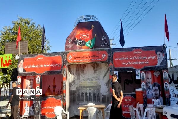 خدمت‌رسانی موکب‌ها به زائرین حسینی