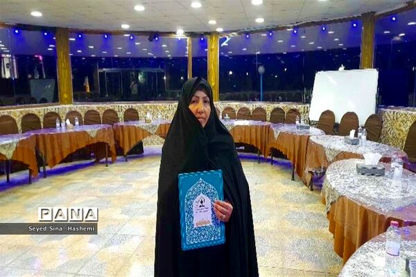 آیین تجلیل از فرهنگیان شرکت‌کننده در جشنواره معلمان هنرمند