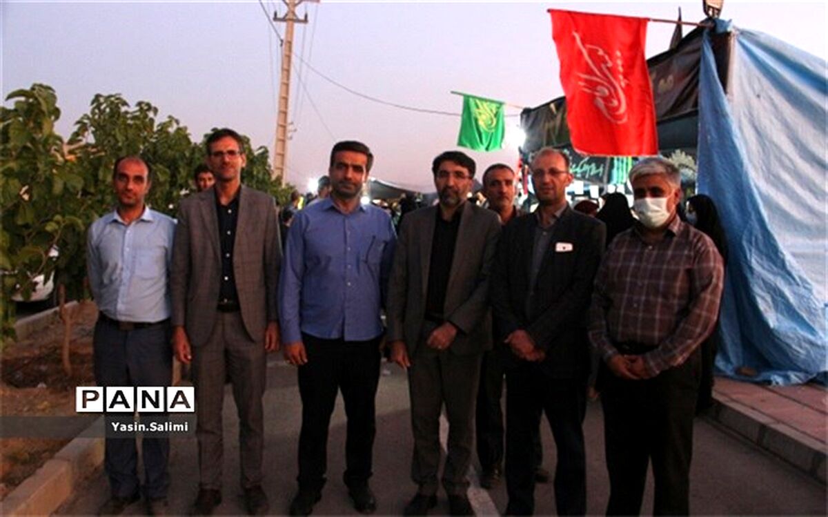 بازدید مدیرکل آموزش و پرورش استان چهارمحال و بختیاری از موکب سازمان دانش‌آموزی