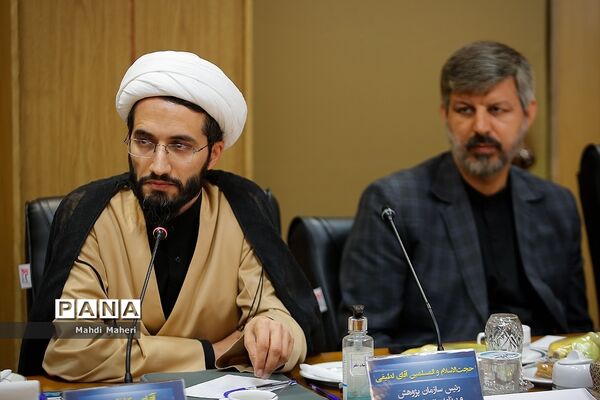 نشست مشترک وزیر آموزش و پرورش با وزیر ‌فرهنگ سوریه