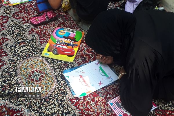 برگزاری مسابقه نقاشی نجات قطره‌ها در ابرکوه