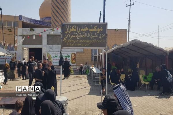 برپایی موکب‌های خدماتی کشورهای مختلف در مسیر نجف به کربلا