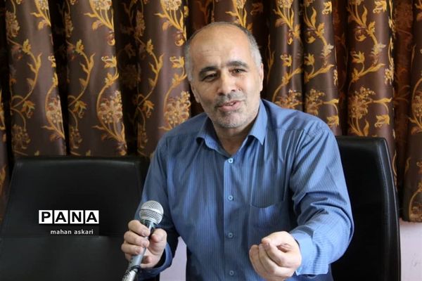 نشست مدیران مدارس در گلوگاه