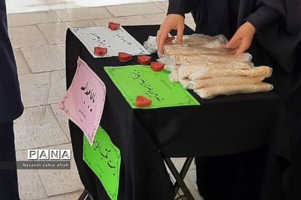حرکت نمادین دانش‌آموزان رودهن از پیاده‌روی اربعین