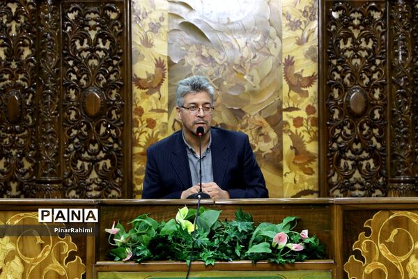 نشست خبری مدیرکل فرهنگ و ارشاد اسلامی آذربایجان شرقی