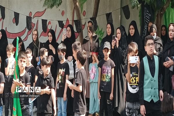 اولین اجتماع کودکان اربعینی در بهارستان دو