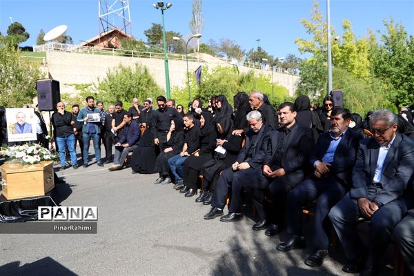 مراسم تشییع پیکر فیلمساز برجسته تبریزی