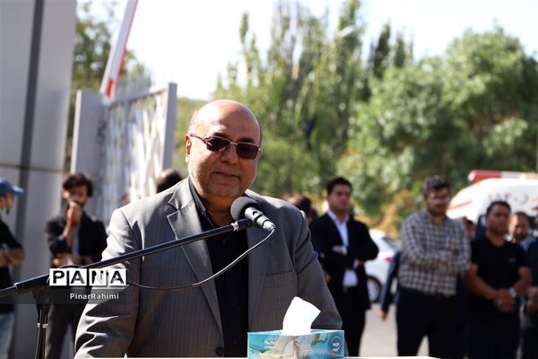 مراسم تشییع پیکر فیلمساز برجسته تبریزی