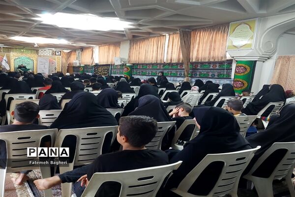 جلسه امضای قرارداد بورسیه تحصیلی ویژه 550 دانش آموز تحت پوشش موسسه دارالاکرام قم