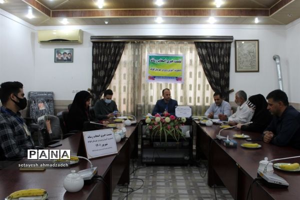 نشست خبرنگاران و اصحاب رسانه با مدیر آموزش و پرورش گلوگاه