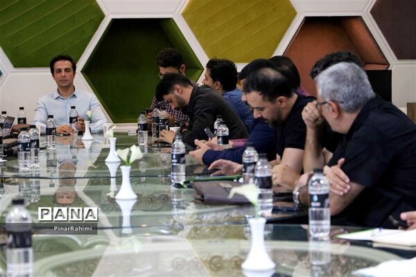 نشست خبری مربی سابق هاکی ایران