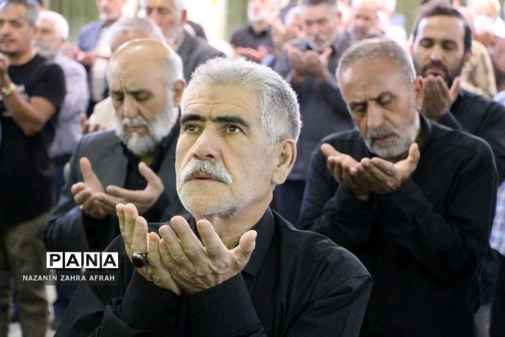 شور حضور باشکوه نمازگران نمازجمعه در رودهن