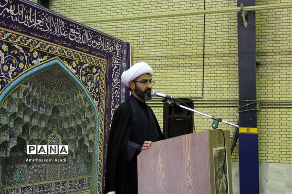 بزرگترین اجتماع معنوی نائین